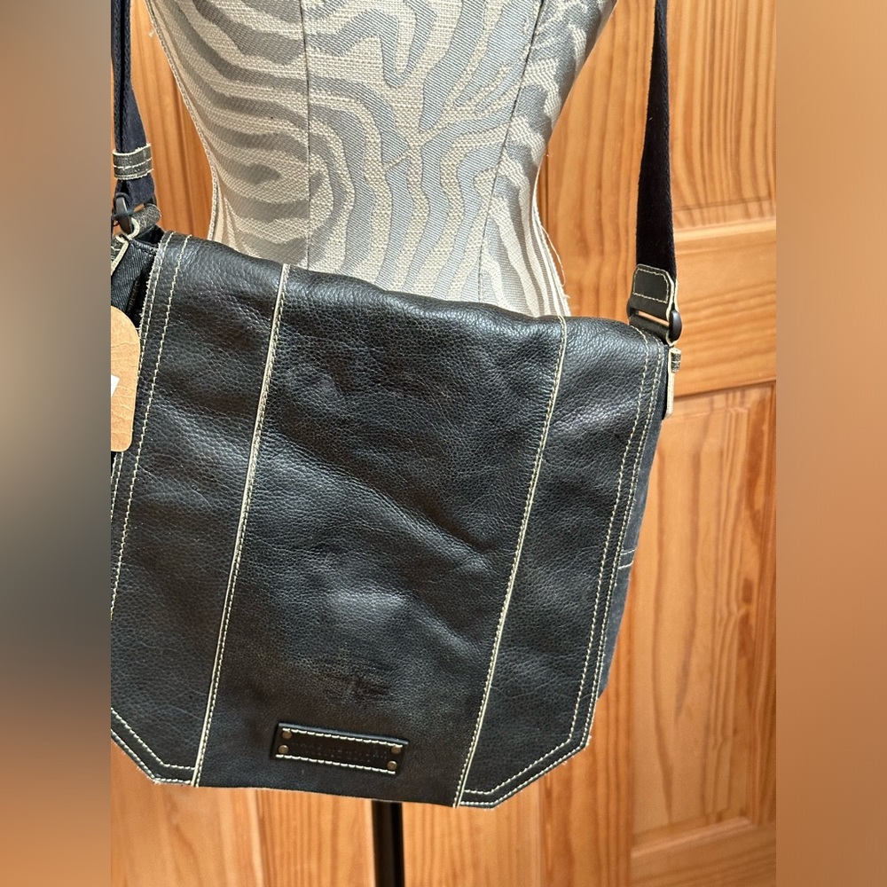 MARC ANDREW MENS MESSENGER BAG LEATHER / CANVAS BLACK NWT
